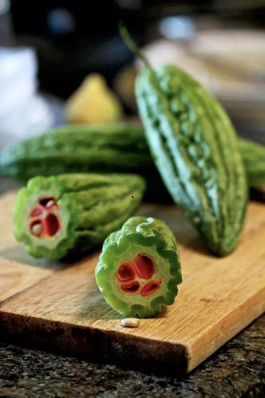 医专吃瓜,揭秘校园吃瓜背后的故事